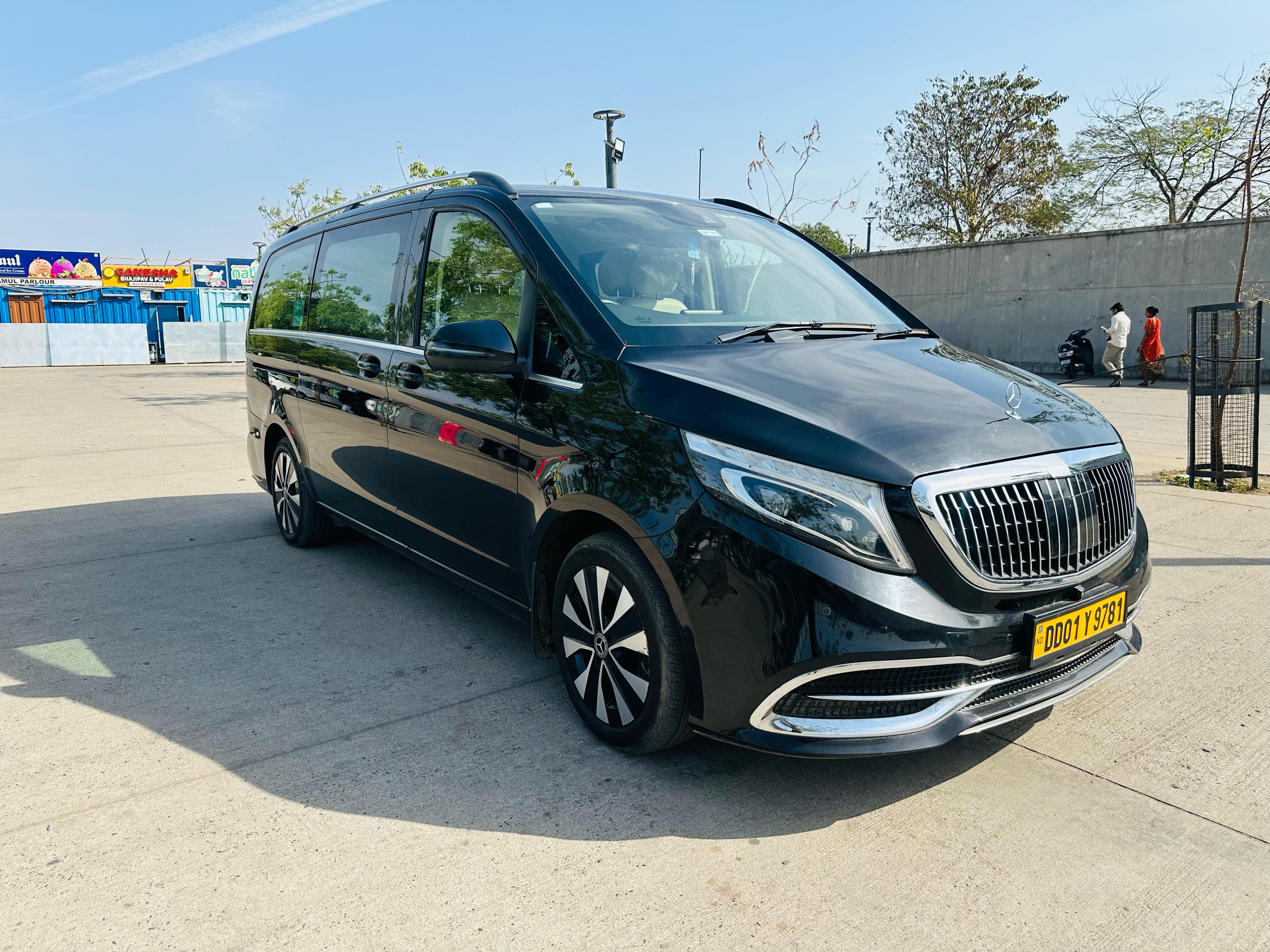 Luxury chauffeur-driven car rental in Vadodara Baroda